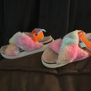 Steve madden slippers